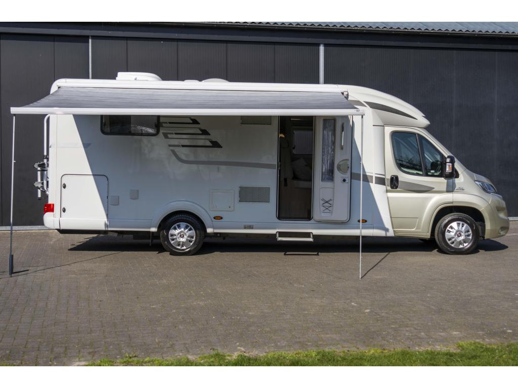 Hymer Gold Line T698 CL 2015 Queensbed EURO5 Vol opties, Caravans en Kamperen, Ringverwarming, Fiat, Koelkast, Luifel