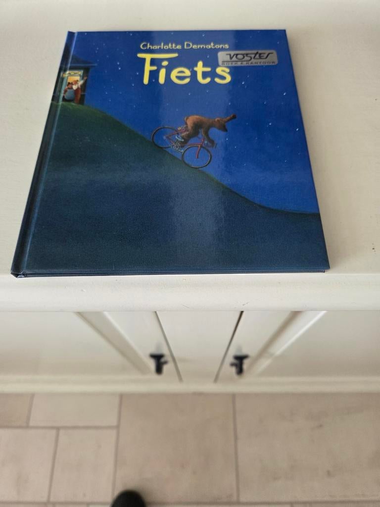 Charlotte Dematons - Fiets, Boeken, Ophalen of Verzenden, Gelezen
