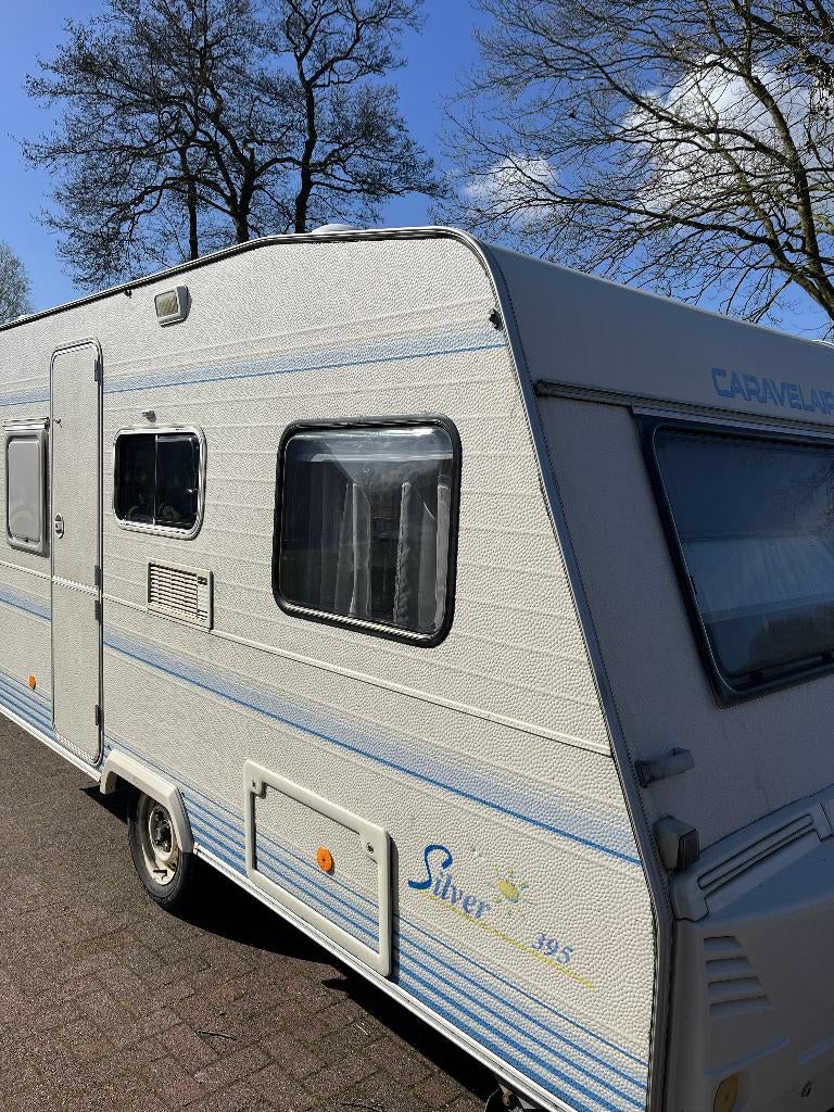Caravelair Silver 395 Lichtgewicht, Caravans en Kamperen, Bedrijf, Treinzit, Dwarsbed, 500 - 750 kg
