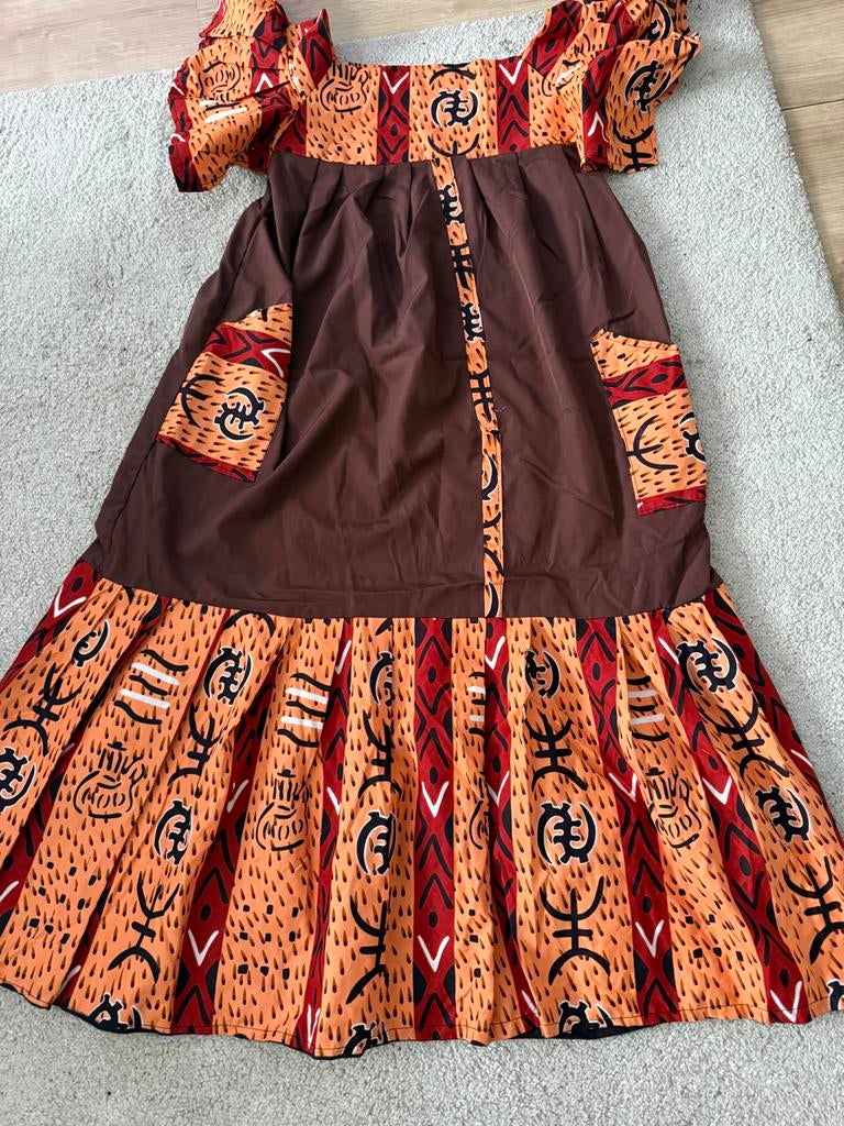 Afrikaanse jurk met mooi motief - Maat M, Kleding | Dames, Jurken, Maat 38/40 (M), Overige kleuren, Ophalen of Verzenden, Gedragen
