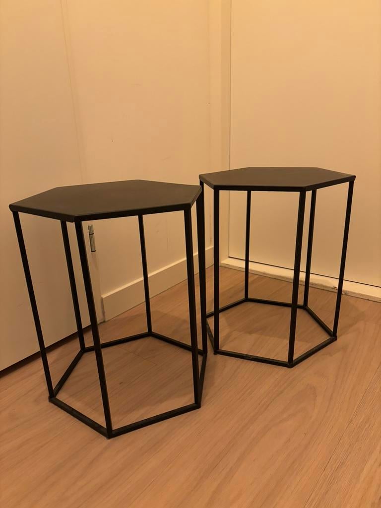 Bijzettafeltjes, Huis en Inrichting, Minder dan 55 cm, Gebruikt, Metaal of Aluminium, Overige vormen