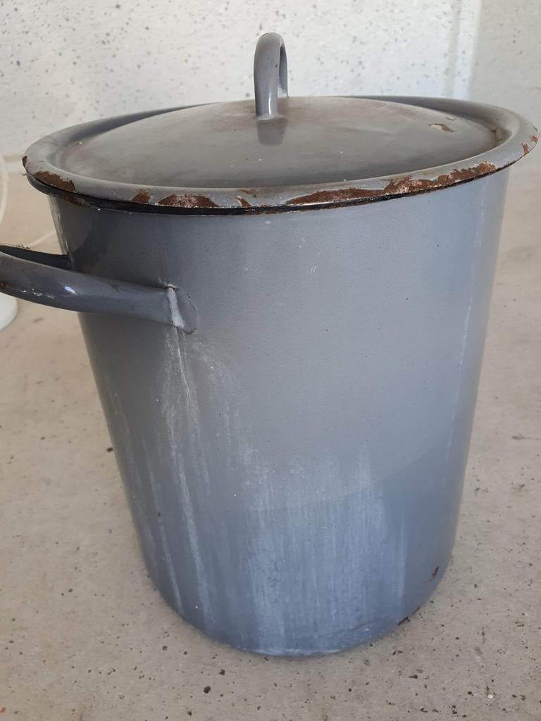 Emaille wasemmer, Ophalen