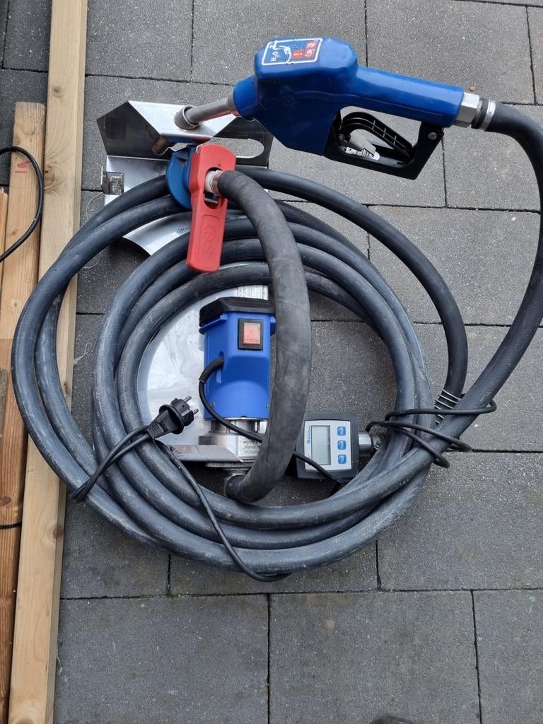 Je kan het op een vat van 1000 liter zetten, Doe-het-zelf en Verbouw, Ophalen of Verzenden, 250 ampère of meer, Overige typen