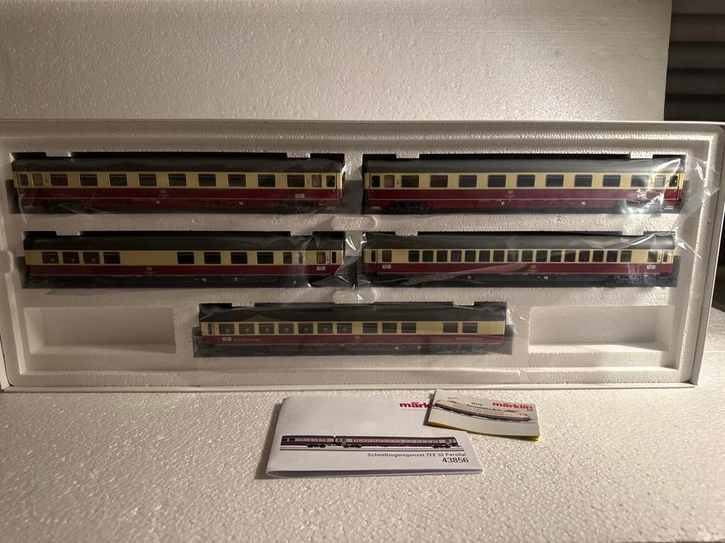 Märklin 43856 TEE Rheingold Sneltreinrijtuigen Set, Hobby en Vrije tijd, Modeltreinen | H0, Wisselstroom, Ophalen of Verzenden