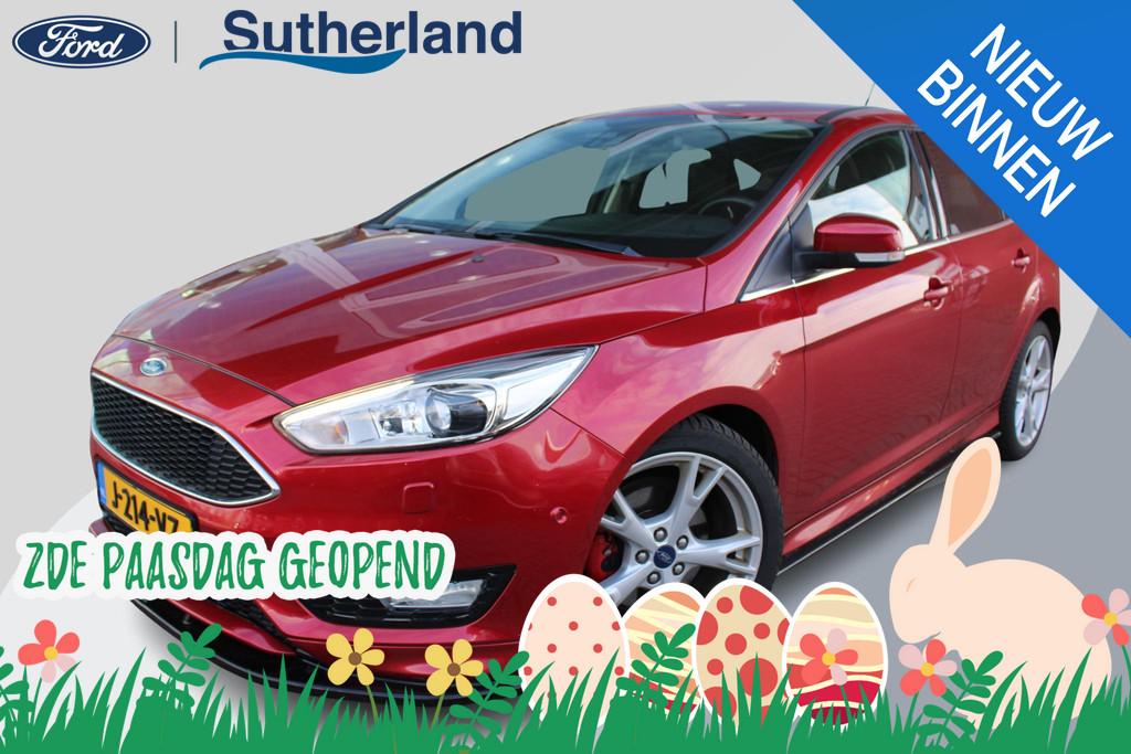 Ford Focus 1.5 EcoBoost 150 PK Titanium | Winterpack | Xenon, 4 cilinders, Leder en Stof, Bedrijf, Handgeschakeld