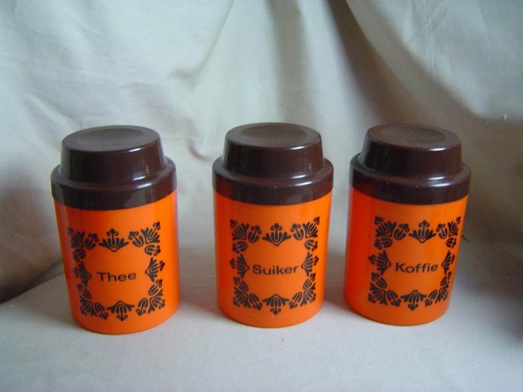 3 vintage oranje bruine voorraadpotten koffie suiker thee, Gebruikt, Kunststof, Ophalen of Verzenden, Voorraadpot