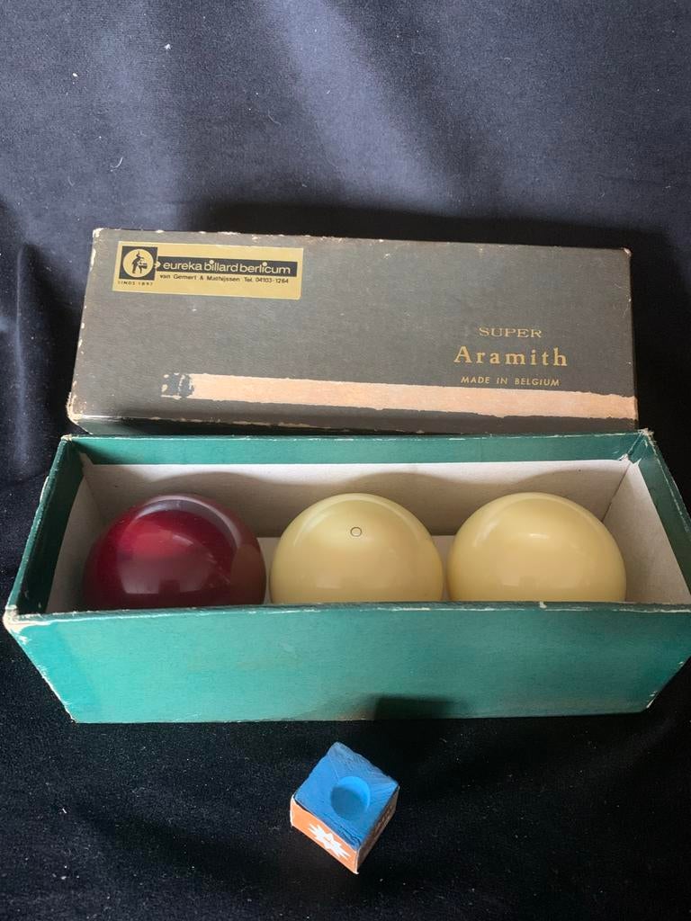 Super Aramith De Luxe carambole biljartballen, Ophalen of Verzenden, Keu of Ballen