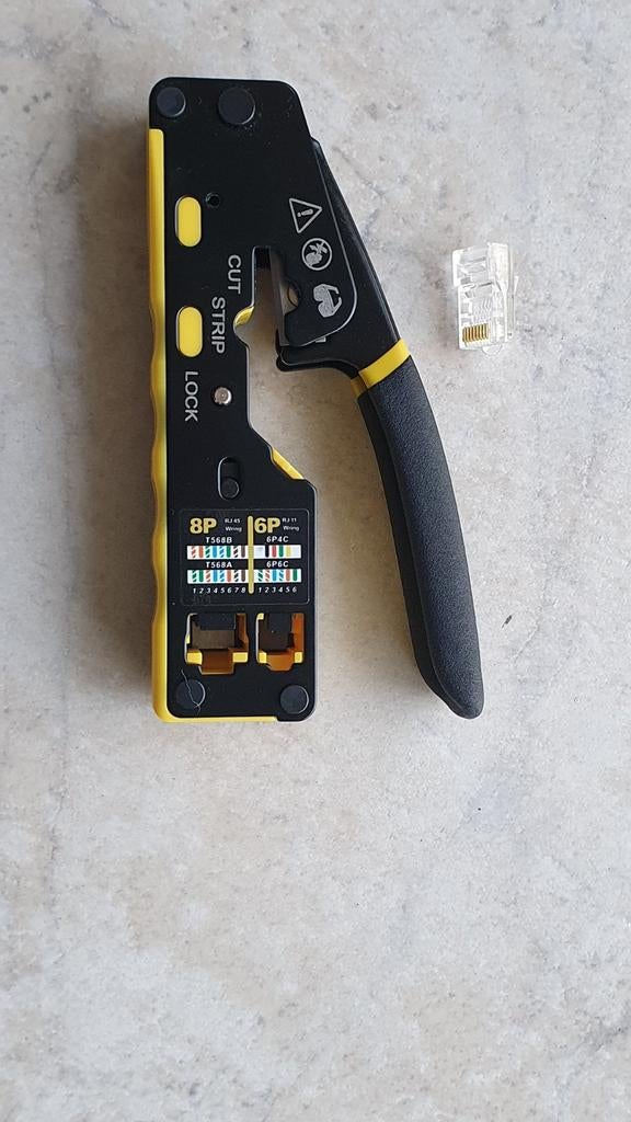 UTP RJ45 tang LENEN 1 EUR, Ophalen, Zo goed als nieuw