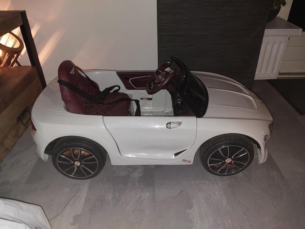 Bentley accu auto (nieuwe accu's) izgs., Ophalen of Verzenden