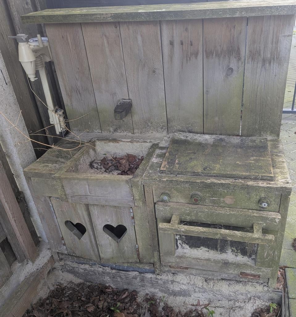 Houten speelkeuken opknapper, Ophalen