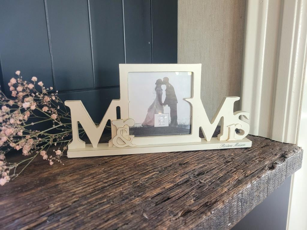 Leuke creme  fotolijst RM Mr&Mrs, Huis en Inrichting, Minder dan 50 cm, Gebruikt, Verzenden, Minder dan 50 cm