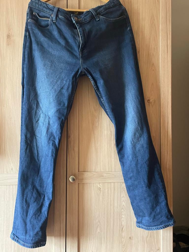 Lee jeans, donkerblauw, maat W32-33, Ophalen of Verzenden, Zo goed als nieuw, Blauw, W33 - W36 (confectie 42/44)