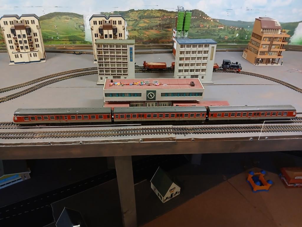 3-delige personentrein van Fleischmann, Ophalen of Verzenden, Gelijkstroom, Wagon, Fleischmann