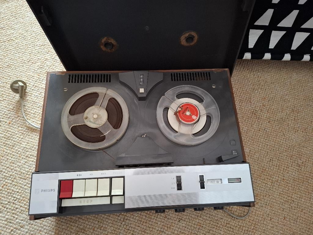 Werkende bandrecorder, jaren 60, Ophalen, Bandrecorder, Met banden