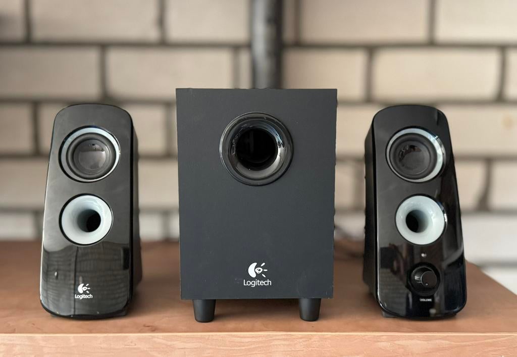 Logitech Speaker System Z323  *** Nieuwstaat ***, Computers en Software, Pc speakers, Ophalen of Verzenden, Zo goed als nieuw