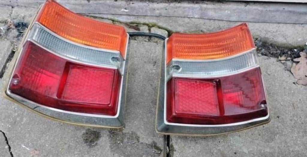 Nette complete achterlichten OPEL REKORD STATION 1969 bieden, Auto-onderdelen, Ophalen of Verzenden, Opel