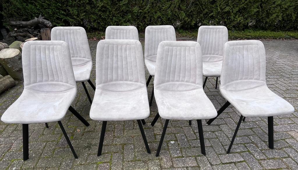 Eetkamerstoelen Mxsofa- naturel met zwarte poten., Ophalen, Gebruikt, Hotel chic/modern luxe zacht en elegant., 6 tot 8 stoelen