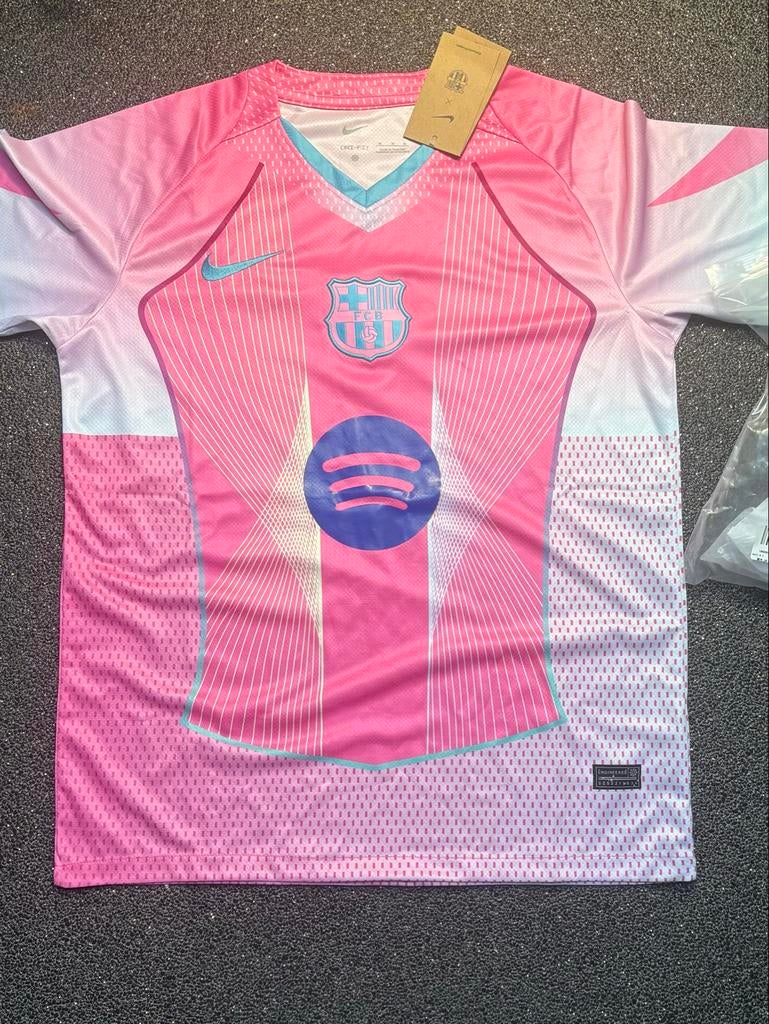 Roze FC Barcelona Shirt - Exclusief Product, Maat M, Ophalen of Verzenden, Nieuw, Shirt