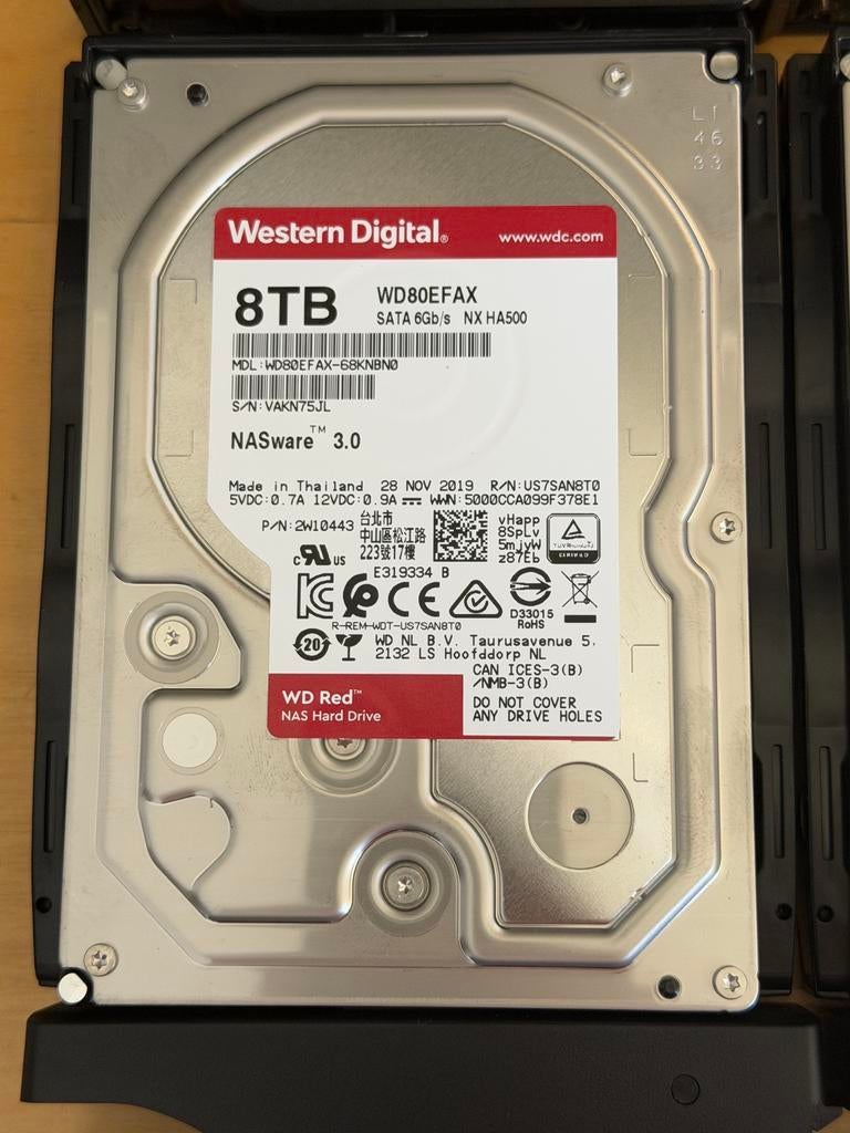 WD Red 8TB NAS Harddisk SATA (3 stuks), Computers en Software, Harde schijven, Refurbished, Desktop, Intern, HDD, SATA, Ophalen of Verzenden
