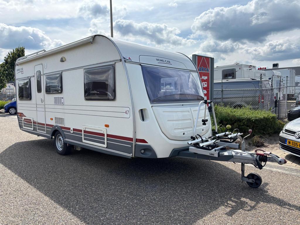 Home-car 526h Racer 470 UE | 2 Enkele bedden | Volautomatisc, Home-car, Rondzit, 2 aparte bedden, 7 tot 8 meter