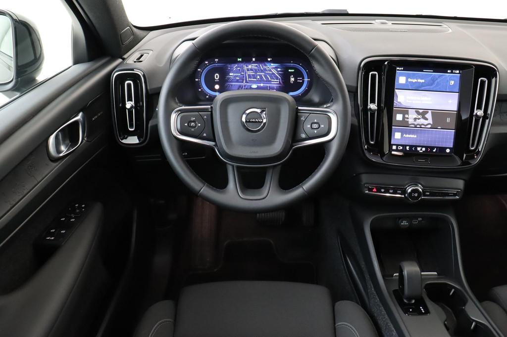 Volvo EC40 SINGLE MOTOR PLUS BLACK EDITION 70 kWh -PANO.DAK|, Auto's, Volvo, 12 maanden, Gebruikt, Zwart, Origineel Nederlands