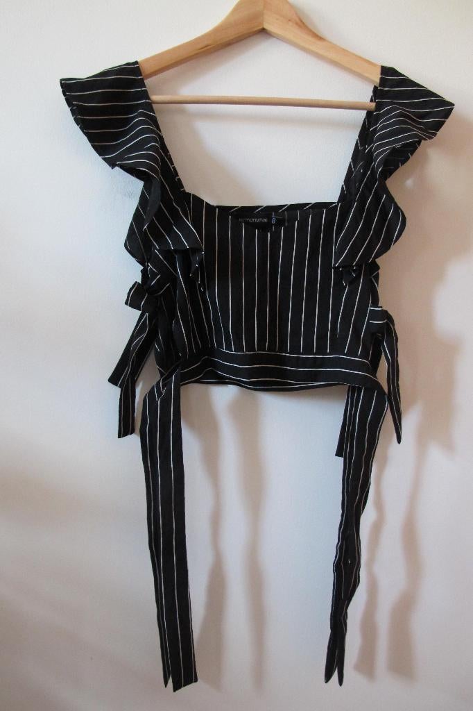 Open tie side crop top (PRETTYLITTLETHING), Zwart, Nieuw, PRETTYLITTLETHING, Ophalen of Verzenden