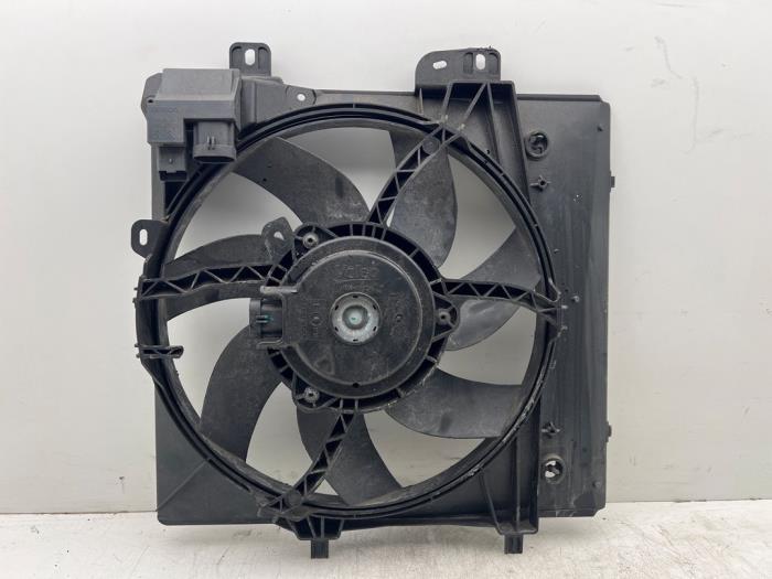 Koelvin van een Peugeot 208, Gebruikt, -, -, Ophalen of Verzenden