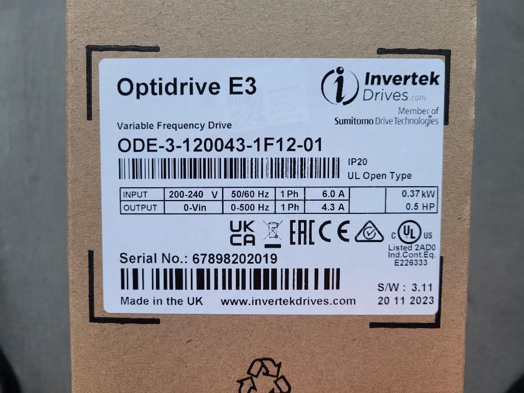 Invertek frequentieregelaar voor 1 fase 230V motoren 0,37kW, Info@invertek.nl, Nieuw, Ophalen of Verzenden, Invertek