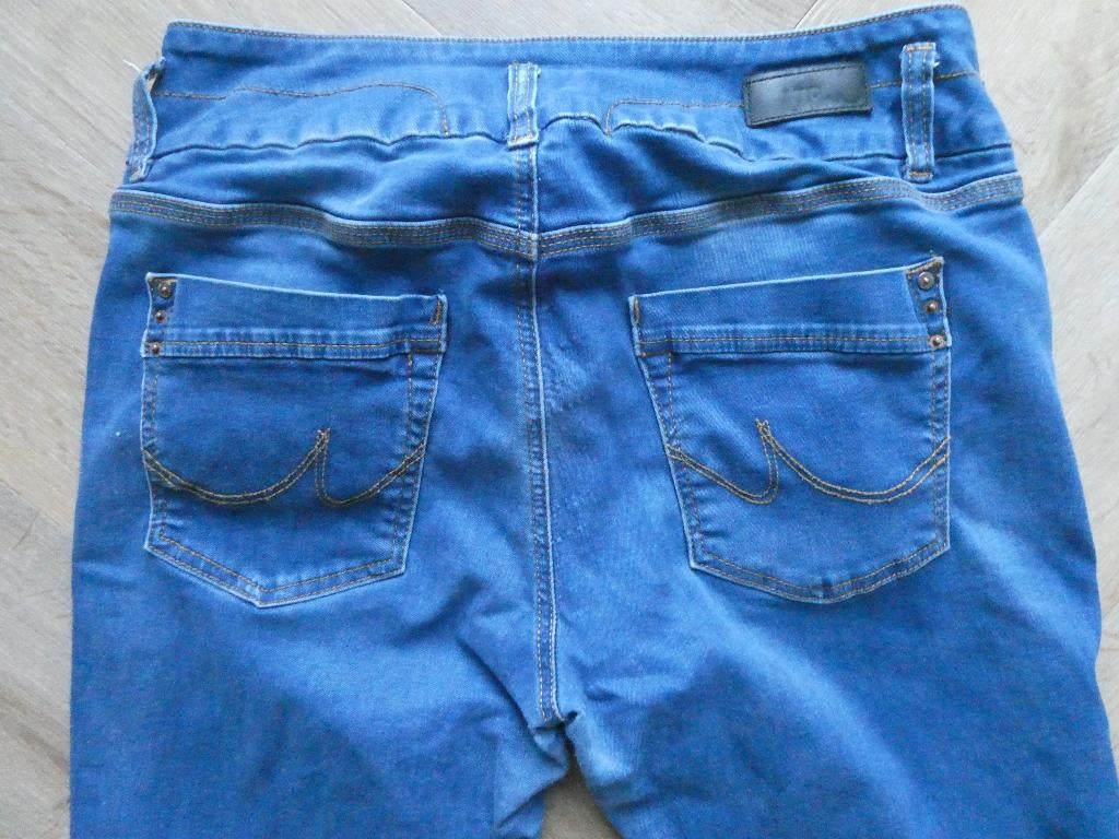 LTB Zena Mid Rse Slim spijkerbroek maat 32, Kleding | Dames, Zo goed als nieuw, Verzenden, Blauw, LTB