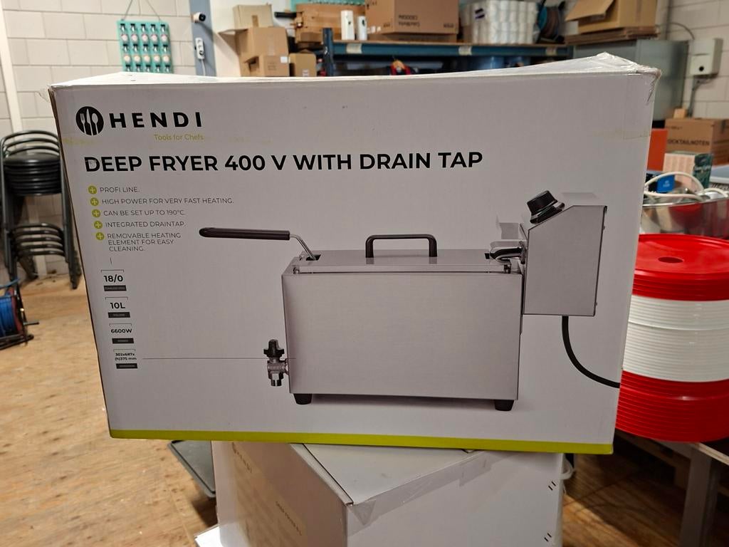 Hendi Deep Fryer 400V met Aftapkraan - Nieuw in Doos, Witgoed en Apparatuur, Frituurpannen, 4 liter of meer, Ophalen