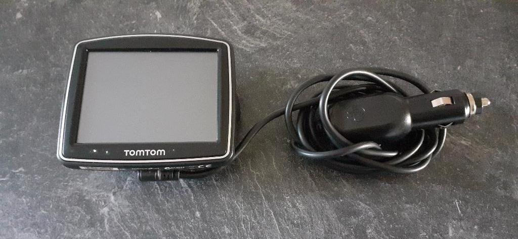 Tomtom one , met car charger !, Ophalen of Verzenden, Gebruikt