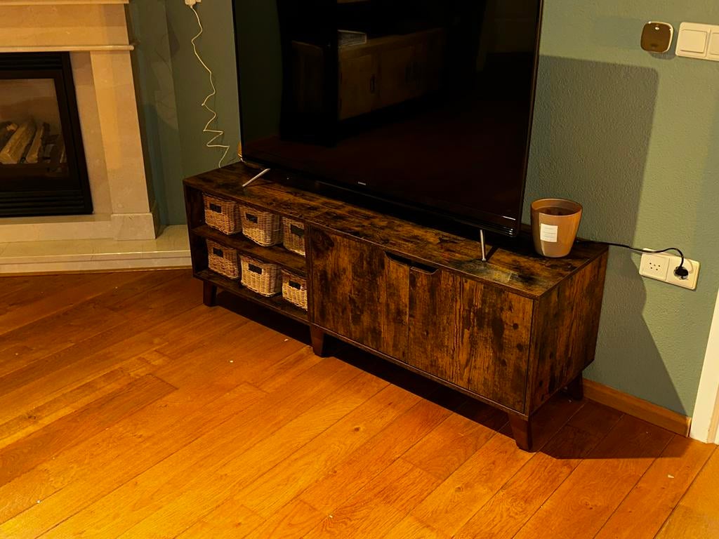 Nieuw bruin houten TV meubel - 140x50x40 cm, Ophalen, 100 tot 150 cm, Nieuw, Minder dan 100 cm