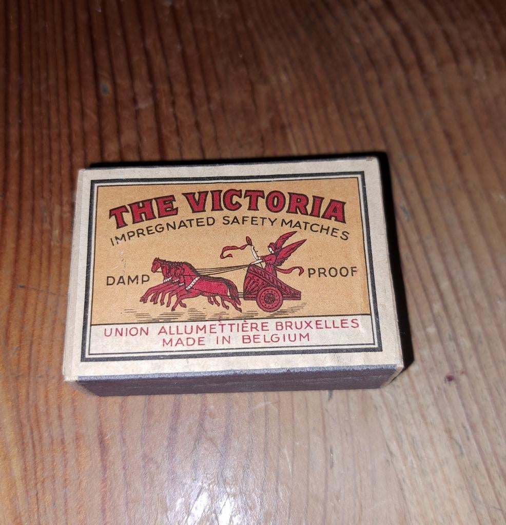 VICTORIA LUCIFERS VICTORIA.., Ophalen of Verzenden, Nieuw, Luciferdoosjes of -merken