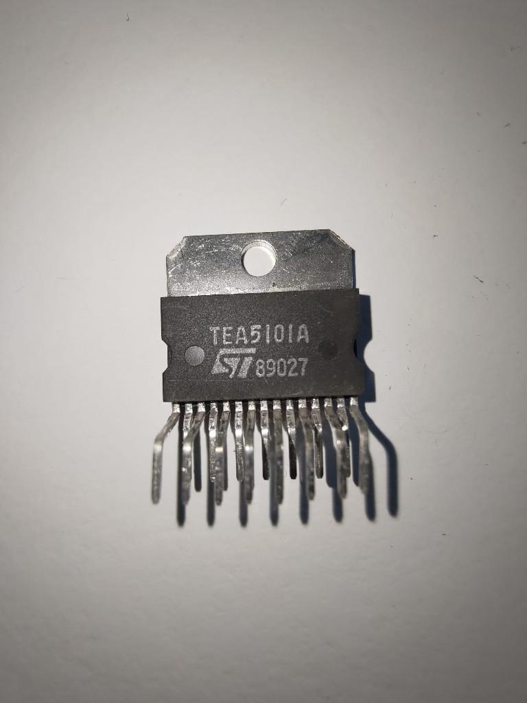 IC    TDA1521    TDA5101A   TDA1514AQ, Ophalen of Verzenden, Nieuw