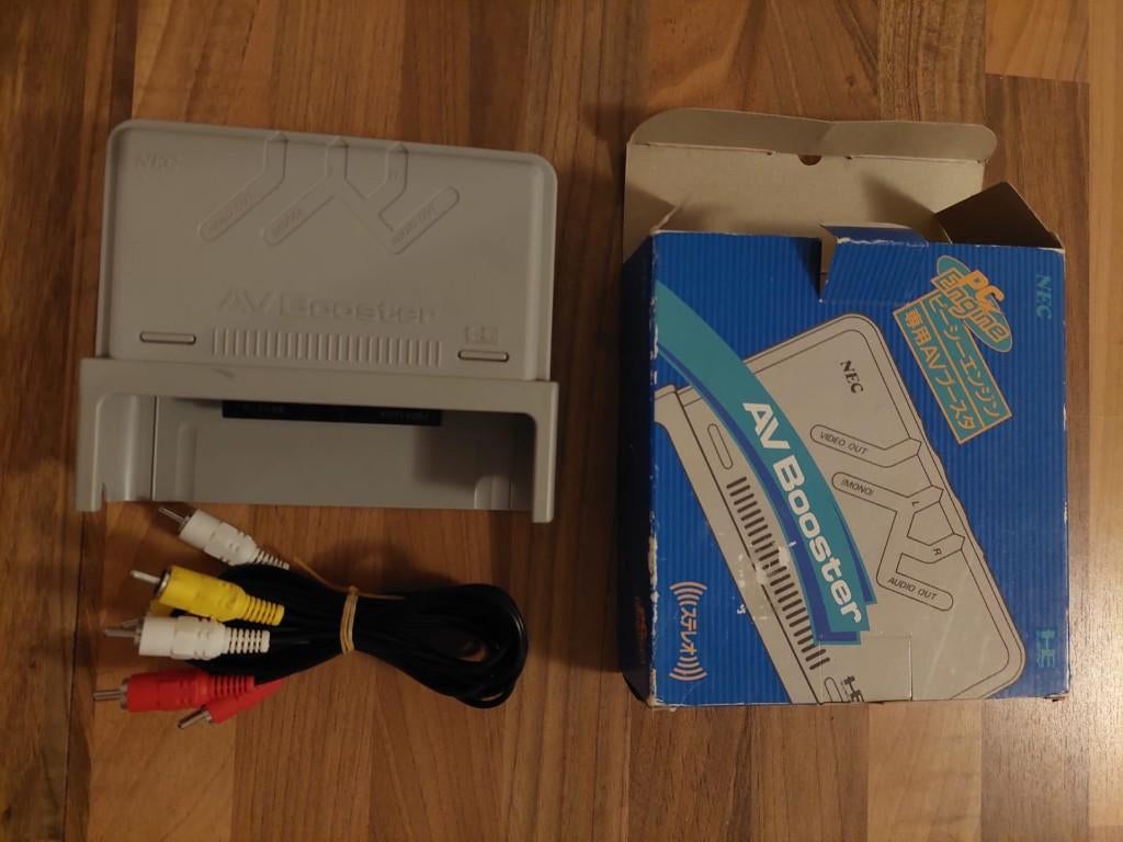 ELDZAAM – NEC PC Engine AV Booster Compleet, Computers en Software, Vintage Computers, Ophalen of Verzenden