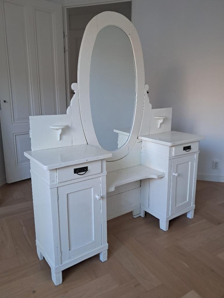 Dresser, Ophalen, Gebruikt, 1 of 2 laden, 100 tot 150 cm