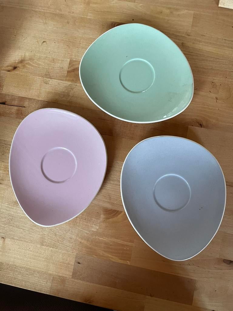 3 vintage schotels pastel., Ophalen of Verzenden, Gebruikt, Beker of Kan
