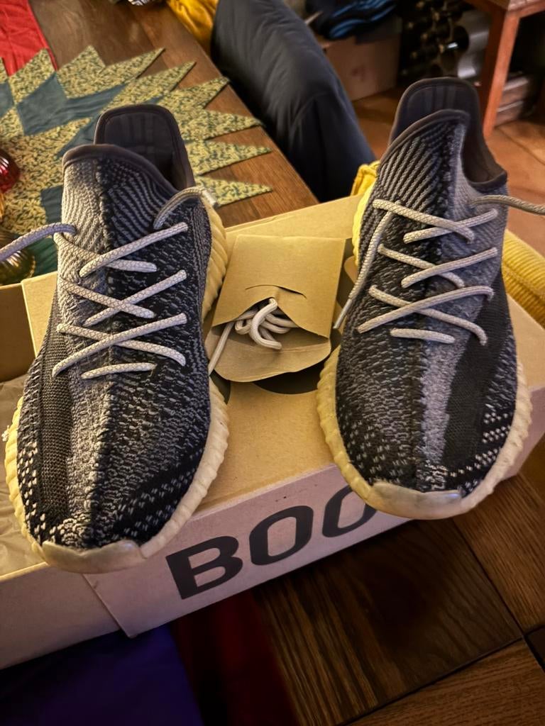 Adidas yeezy, Kleding | Heren, Schoenen, Ophalen of Verzenden, Zo goed als nieuw