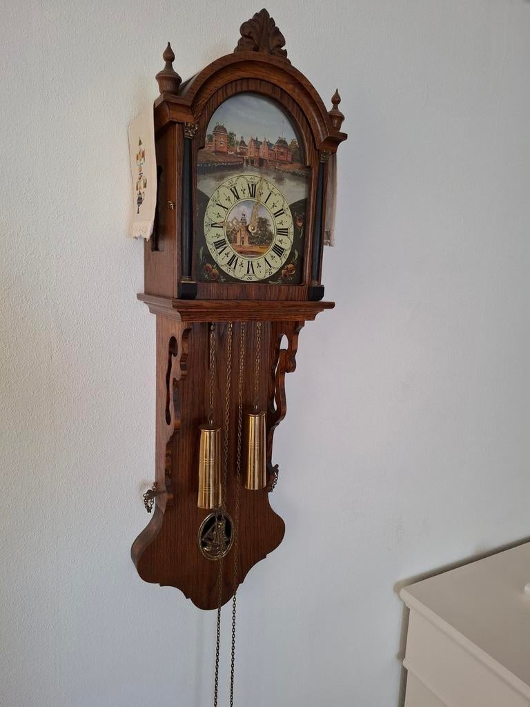 Fries kantoortje / Notarisklok Lemmer Friese staartklok, Ophalen