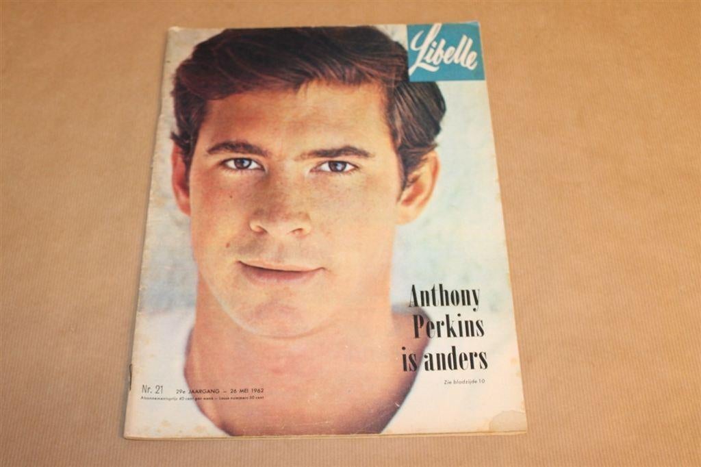 Vintage magazine - Libelle 1962 - Met Anthony Perkins, Ophalen of Verzenden, 1960 tot 1980, Knipsel(s)