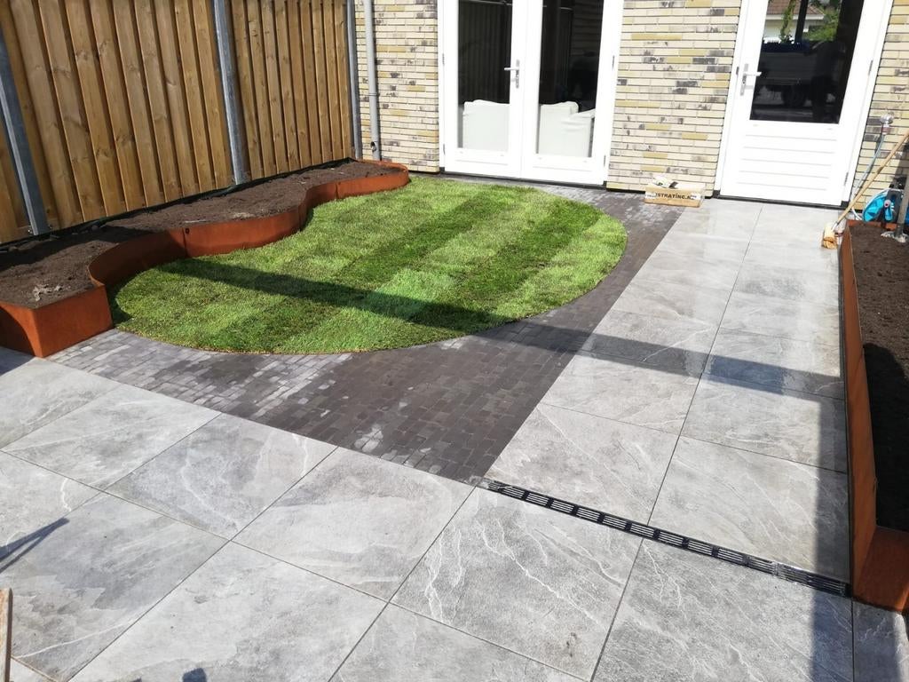 Hovenier/stratenmaker aangeboden/gezocht, Diensten en Vakmensen, Tuinmannen en Stratenmakers, Tuinontwerp
