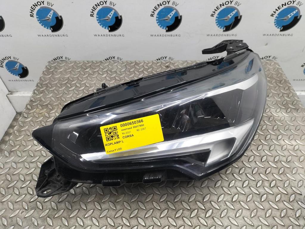 OPEL CORSA F 68 P2J0 1.2 KOPLAMP L 2021, Ophalen of Verzenden, Gebruikt, Stiba lid