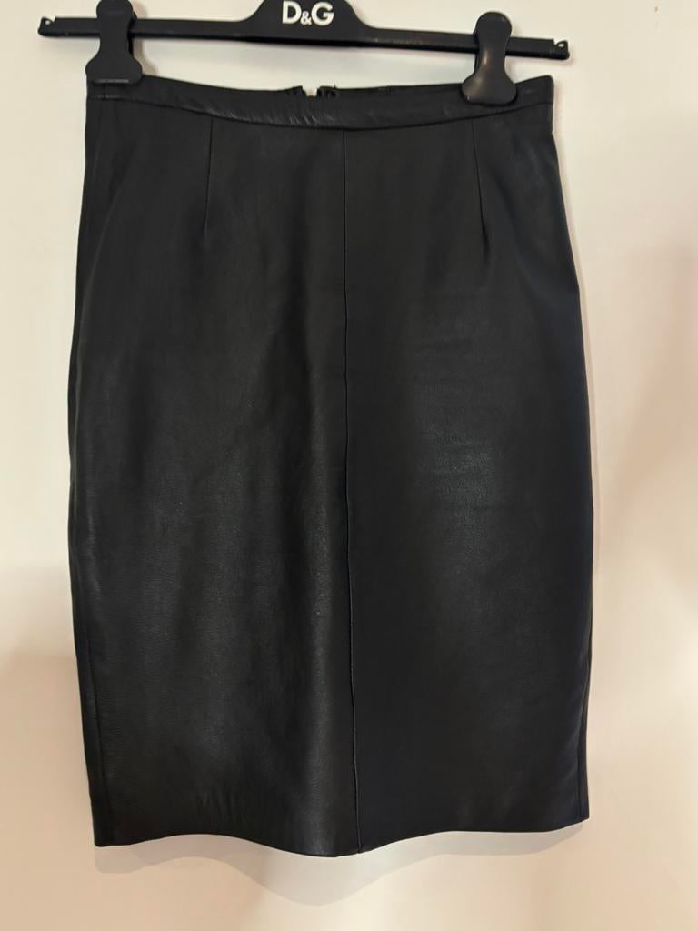 Nikkie leren rok maat 34, Kleding | Dames, Rokken, Zwart, Ophalen of Verzenden, Zo goed als nieuw, Maat 34 (XS) of kleiner