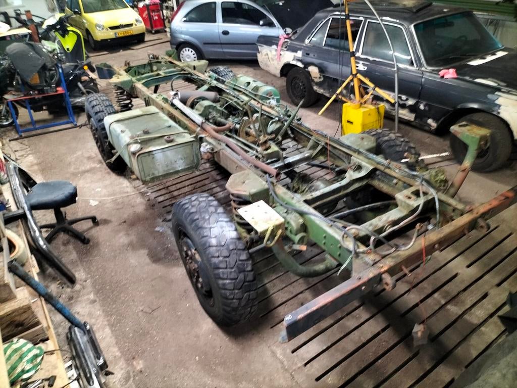 4×4 Expeditie  onderstel Kenteken 1966 zwarte cross carnaval, Ophalen of Verzenden