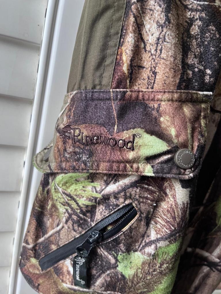 Pinewood Camouflage Broek D104 - Boswandeling & Jacht, Kleding | Heren, Ophalen of Verzenden, Zo goed als nieuw, Overige maten