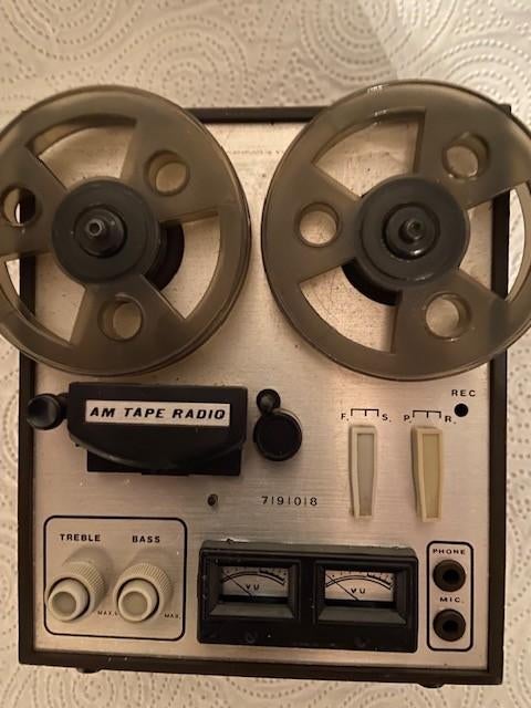 Vintage retro AM tape novalty radio transistor, Audio, Tv en Foto, Ophalen of Verzenden, Zo goed als nieuw, Transistorradio