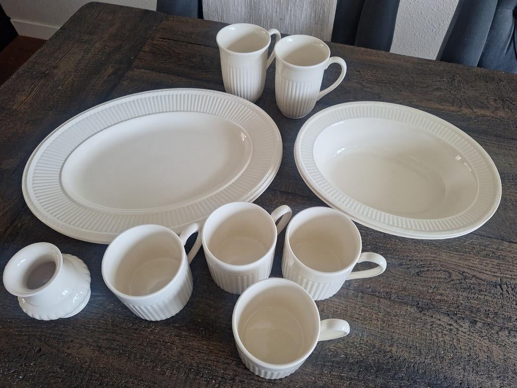 Prachtig Wedgwood Edme servies 4schalen 2mokken en lepelvaas, Ophalen of Verzenden, Zo goed als nieuw, Wedgwood, Overige typen