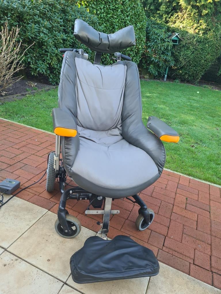 Nuage zitsysteem elektrische luxe rolstoel, Diversen, Ophalen, Gebruikt, Elektrische rolstoel
