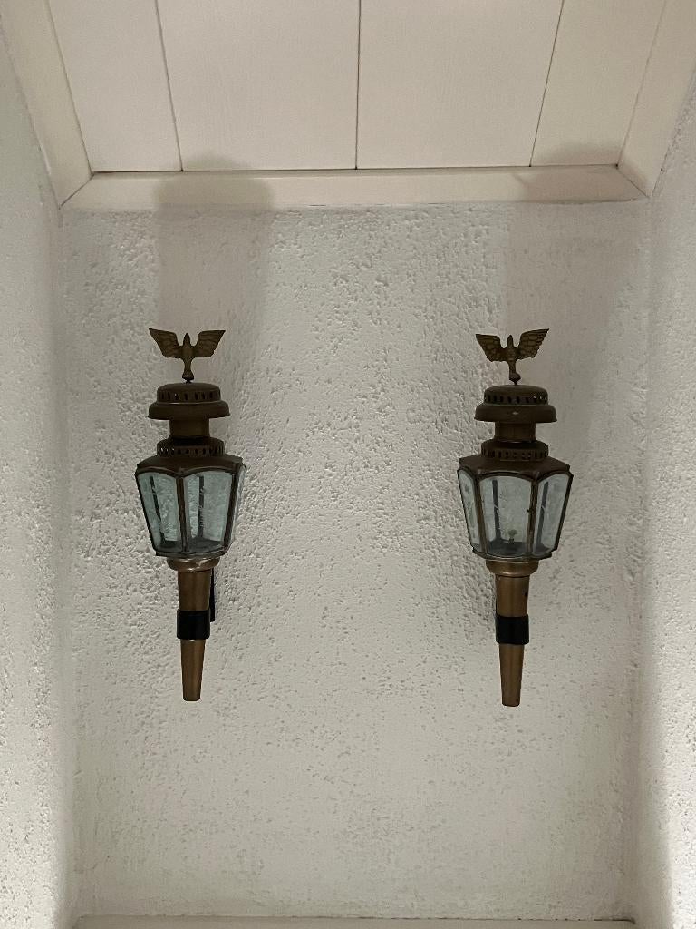 2 antieke wandlamp, koetsierslamp met adelaar, Ophalen
