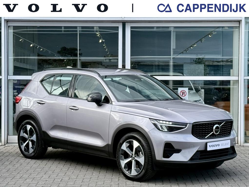 Volvo XC40 B4 197PK Plus Dark| Adap.Cruise| Camera| Trekhaak, Automaat, Gebruikt, 4 cilinders, Bedrijf